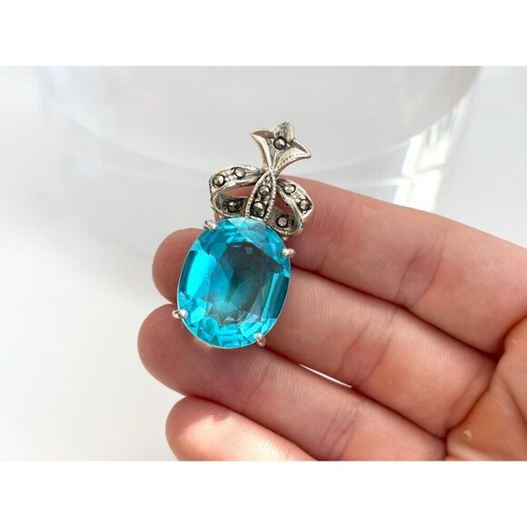 Oval Shaped Blue Topaz Art Deco Sterling Silver Vintage 925 Pendant | Charm - Picture 5 of 7